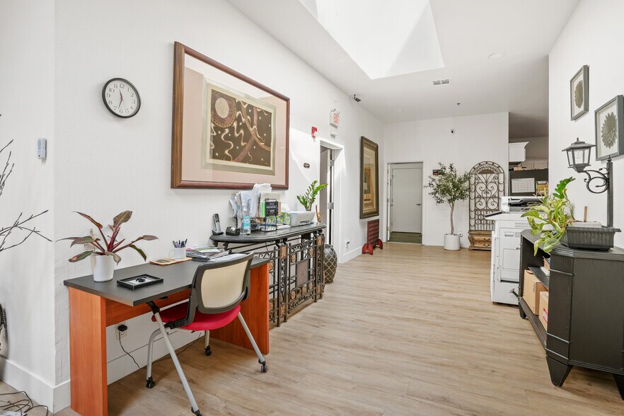 More Photos Of 525 13th St. South, Las Vegas Office Residential For Sale