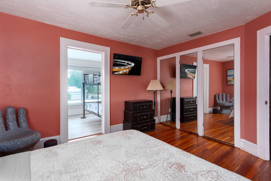More Photos Of 803 S Fort Harrison Ave, Clearwater Office Residential For Sale