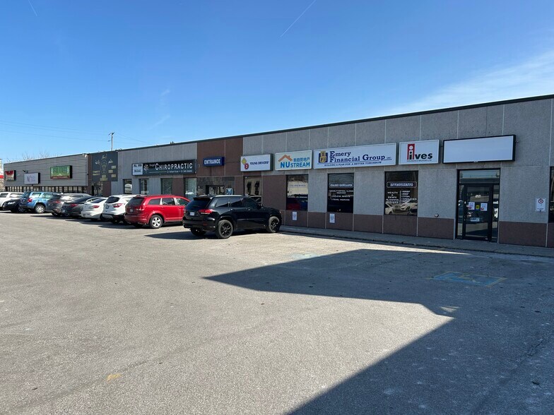 More Photos Of 215-235 Eugenie St, Windsor Office For Lease