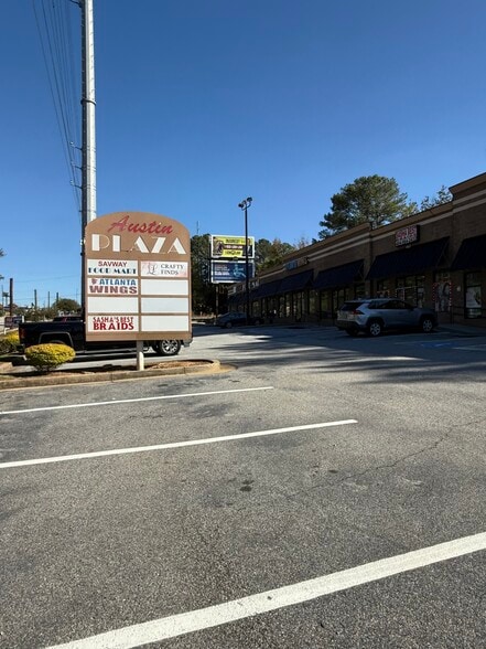 Primary Photo Of 4421 Glenwood Pky, Decatur Unknown For Lease