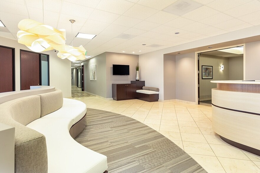 More Photos Of 26632 Towne Centre Dr, Foothill Ranch Coworking Space