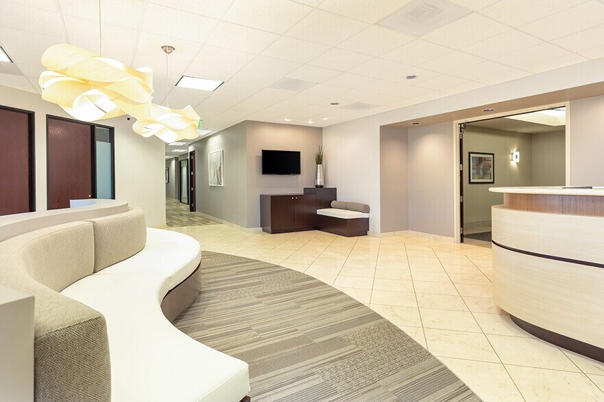 More Photos Of 26632 Towne Centre Dr, Foothill Ranch Coworking Space