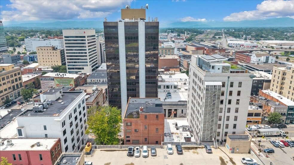 More Photos Of 210 S Jefferson St, Roanoke Loft Creative Space For Sale