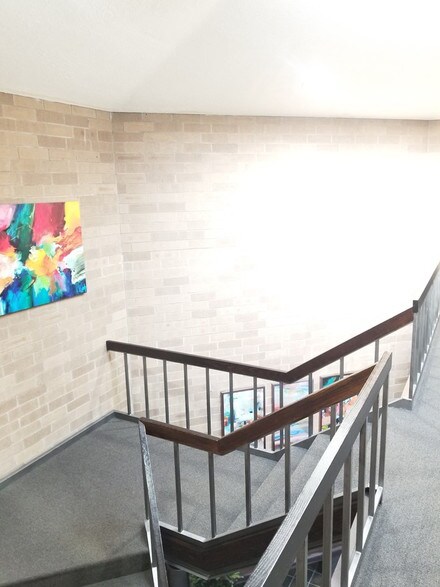 More Photos Of 4068 Mt Royal Blvd, Allison Park Medical For Lease