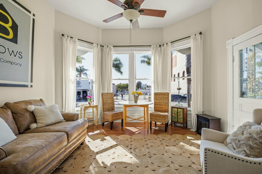 More Photos Of , Ventura Office For Sale