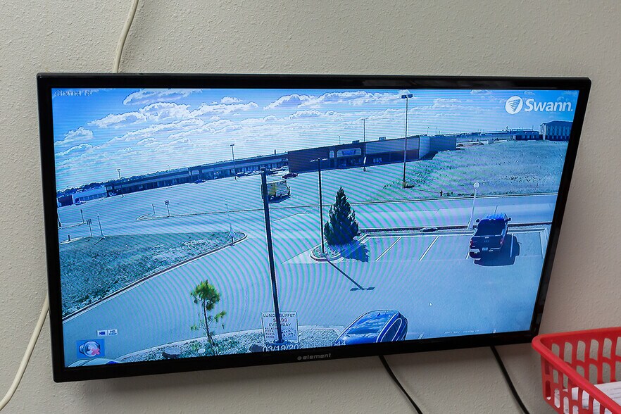 More Photos Of 1140 Kermit St, Plainview Restaurant For Sale