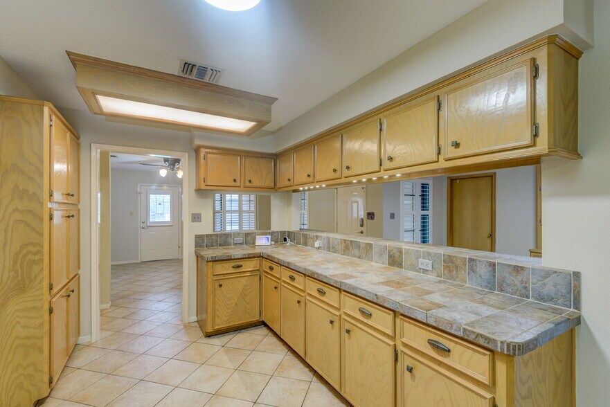 More Photos Of 11820 Plainbrook St, La Porte Specialty For Sale