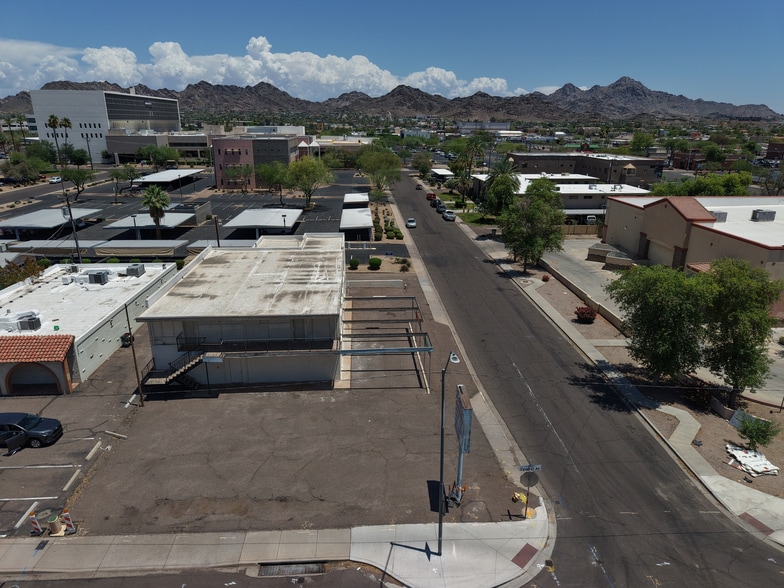 More Photos Of 9103 N Central Ave, Phoenix Freestanding For Sale