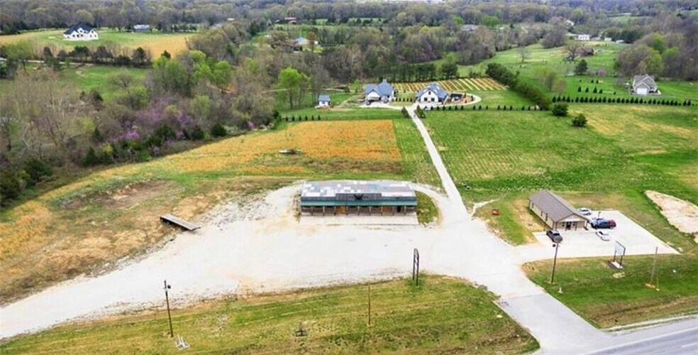 More Photos Of 16727 E Highway 62, Garfield Storefront Retail Office For Lease