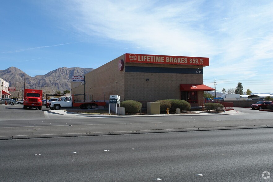 More Photos Of 1314 N Nellis Blvd, Las Vegas Auto Repair For Lease