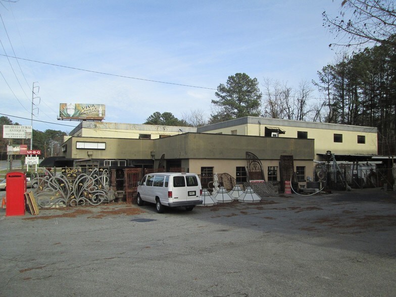 More Photos Of 4783 Peachtree Rd, Atlanta Freestanding For Sale