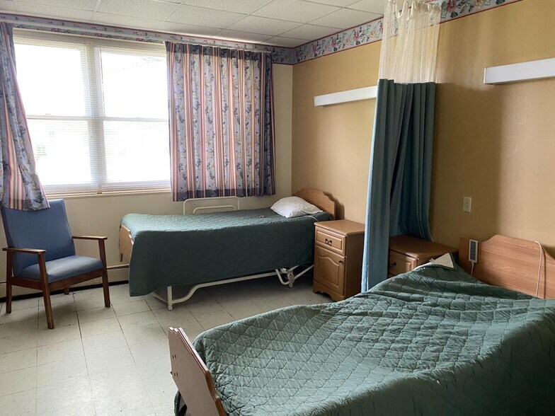 17405 Lankford Hwy, Parksley, VA 23421 Rehabilitation Center For Sale