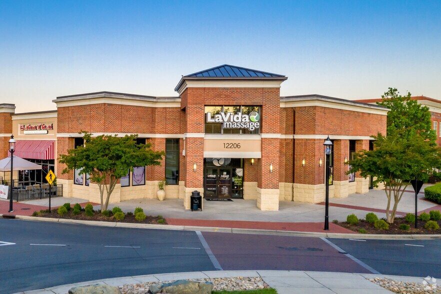 More Photos Of 12206 Copper Way, Charlotte Unknown For Lease