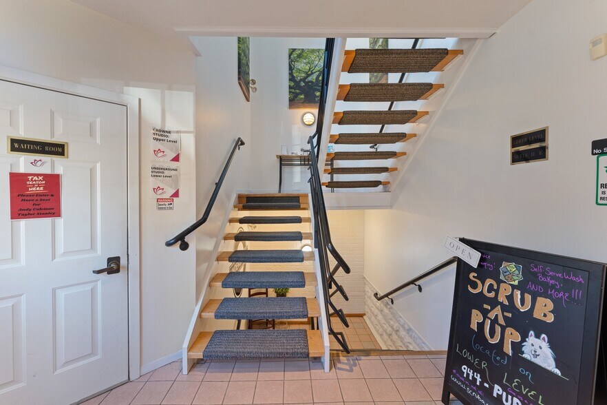 More Photos Of 4372 Post Rd, East Greenwich Office Residential For Sale