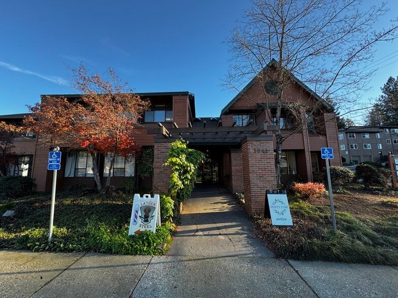 More Photos Of 1061 E Main St, Grass Valley Medical For Sale