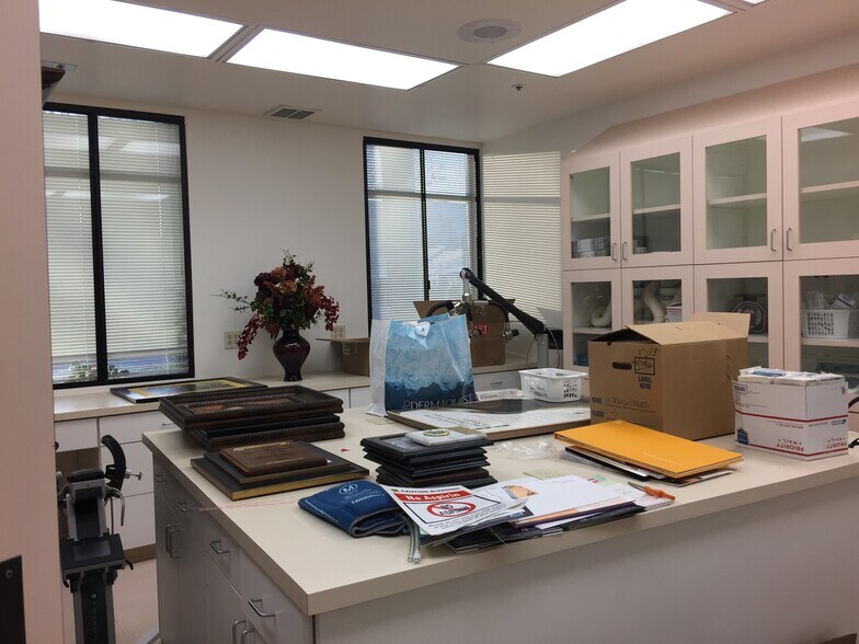 More Photos Of 3133 W March Ln, Stockton Medical For Sale