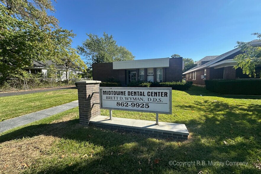 More Photos Of 1614 N Benton Ave, Springfield Office For Sale