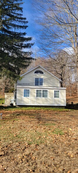 More Photos Of 489 Danbury Rd, Wilton Office Residential For Lease