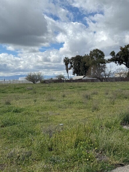 More Photos Of 2527 E Pacheco Blvd, Los Banos Land For Sale