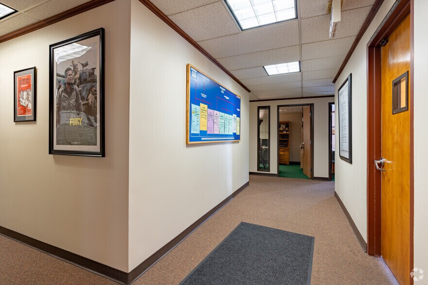 More Photos Of 750 Fairmont Ave, Glendale Loft Creative Space For Lease