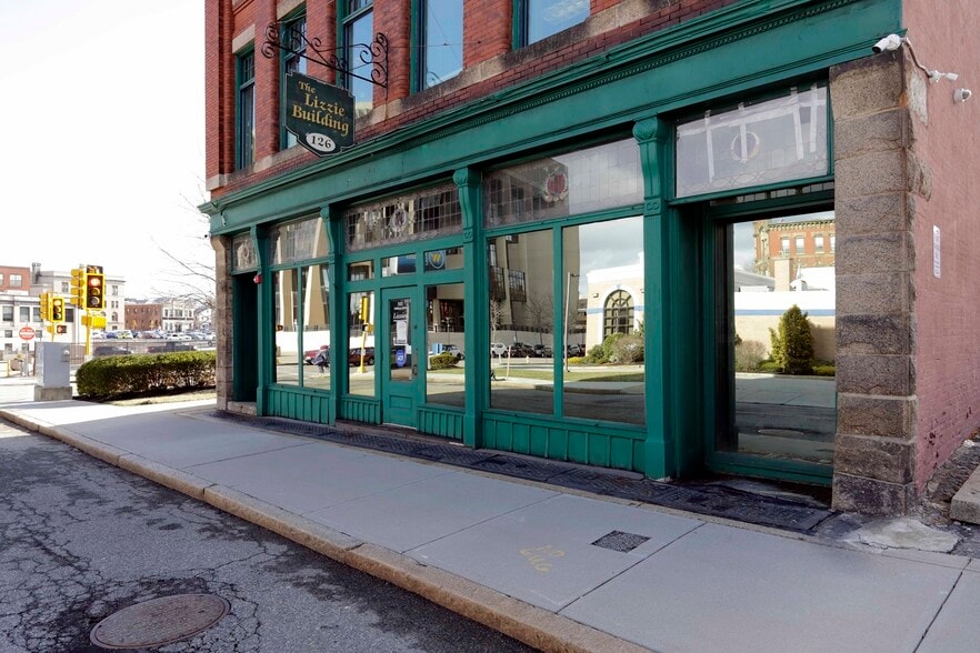 More Photos Of 101 Jeremiah V Sullivan Dr, Fall River Office For Lease