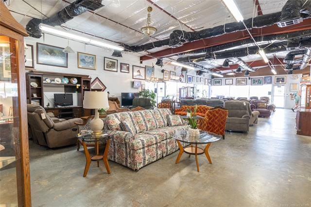More Photos Of 1631 US HWY 69 Hwy, Mcalester Storefront Retail Office For Sale