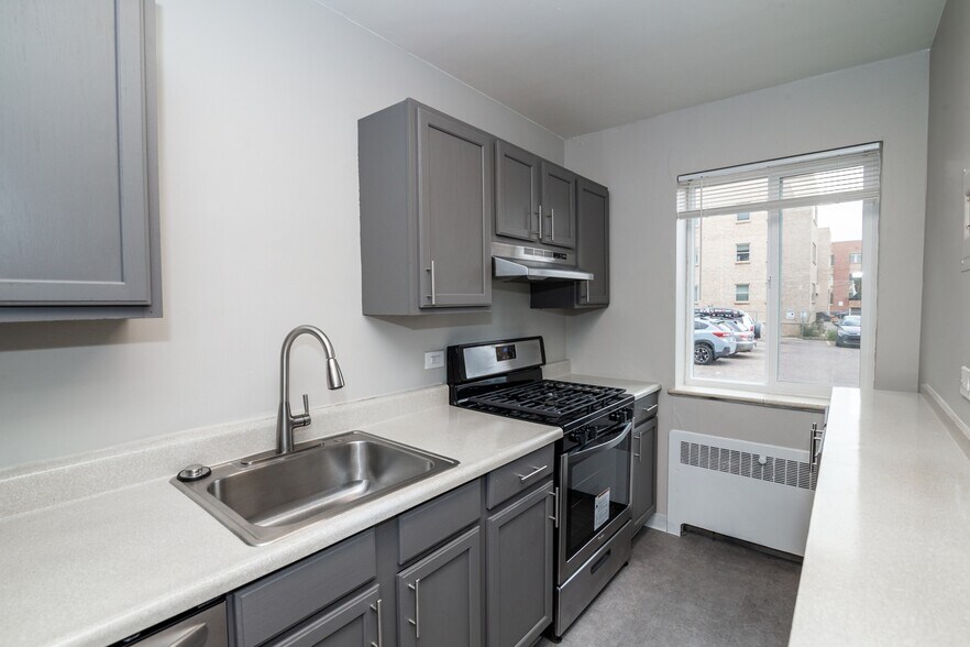 More Photos Of 1200 Colorado Blvd, Denver Apartments For Sale