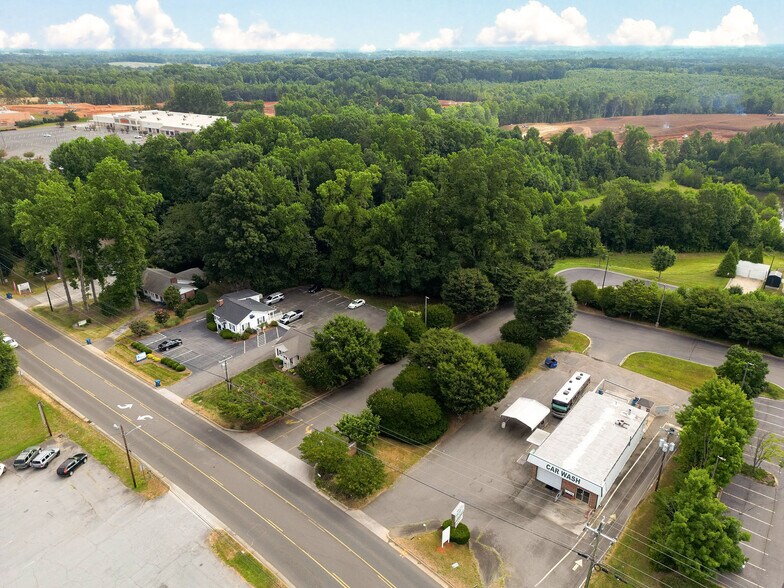 More Photos Of 921 Yadkinville Rd, Mocksville Carwash For Sale