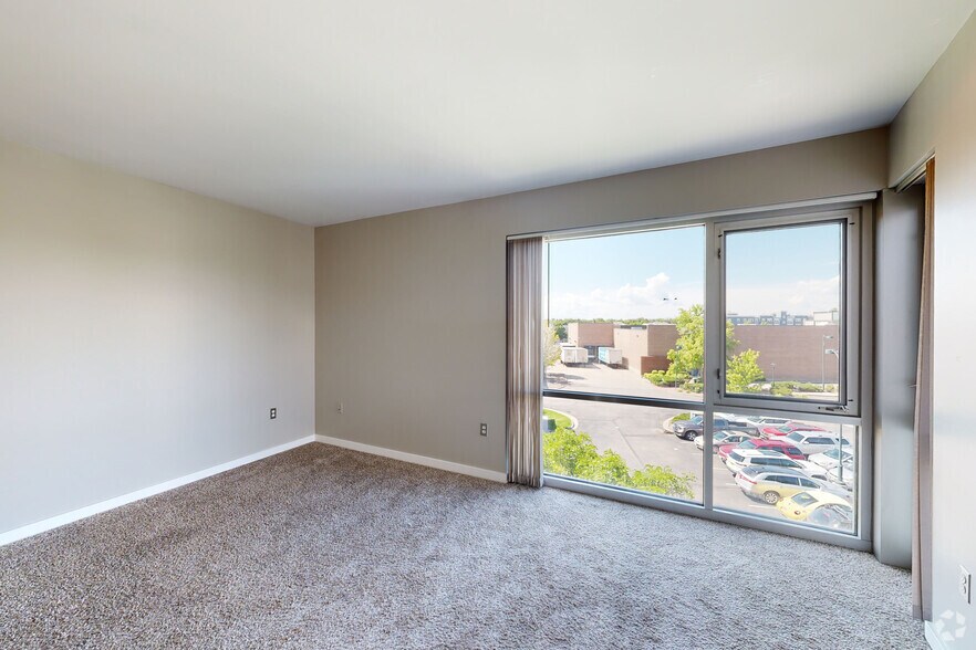 More Photos Of 7400 E 29th Ave, Denver Unknown For Lease