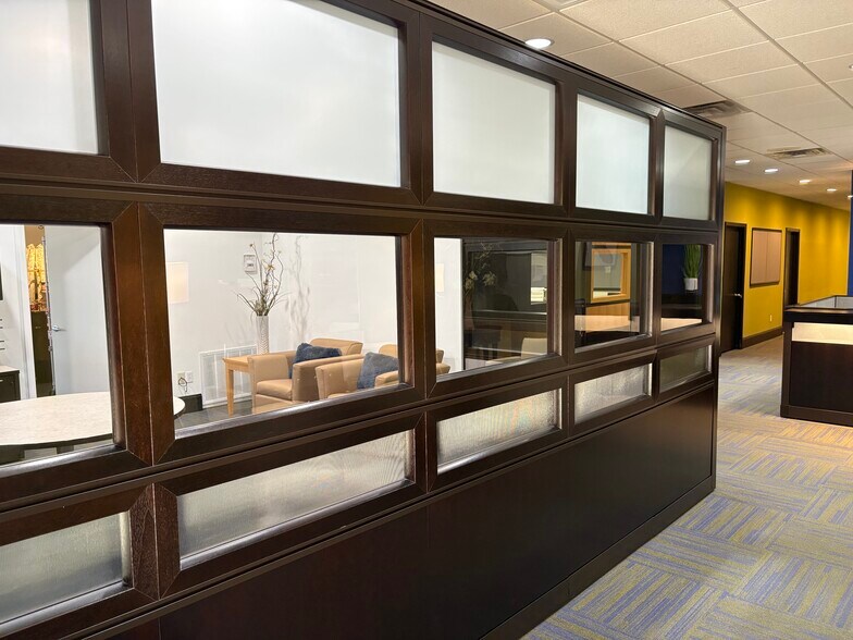 More Photos Of 4277 Espy Ave, Long Beach Flex For Sale