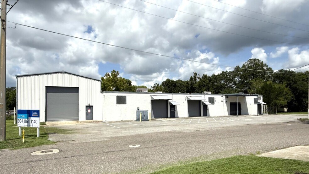 Primary Photo Of 820 Barnett St, Jacksonville Warehouse For Sale