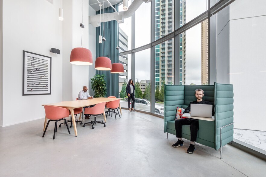 More Photos Of 3372 Peachtree Rd NE, Atlanta Coworking Space