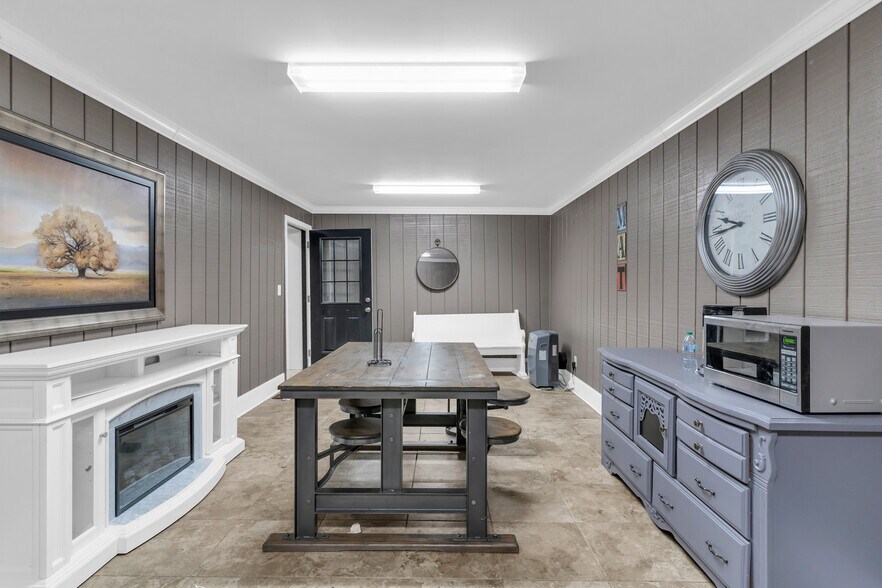 More Photos Of 6853 Lascassas Pike, Lascassas Industrial For Sale