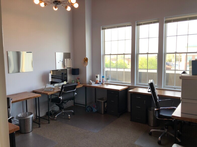 More Photos Of 105 Centennial St, La Plata Medical For Lease