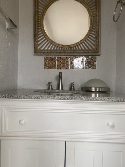 More Photos Of 515 W Missouri Ave, El Paso Multifamily For Sale