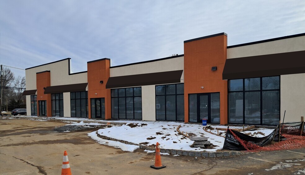 More Photos Of 787 Highway 33, Hamilton Freestanding For Lease