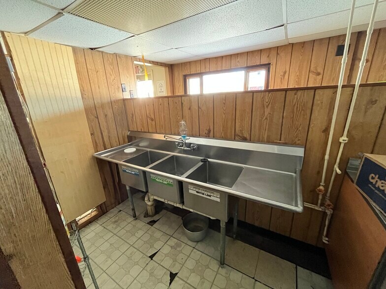 More Photos Of 17307 Route 36, Punxsutawney Specialty For Sale