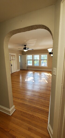 More Photos Of 2706 N Frederick Ave, Milwaukee Apartments For Sale