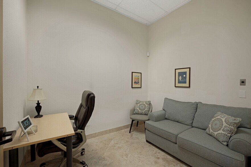 More Photos Of 4455 S Buffalo Dr, Las Vegas Unknown For Lease