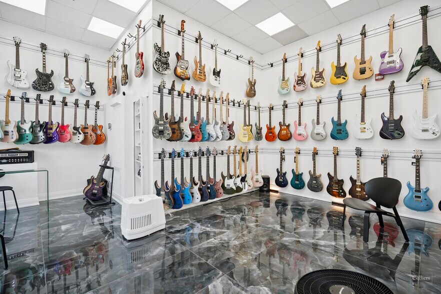 More Photos Of 34 Plains Rd E, Burlington Apartments For Sale