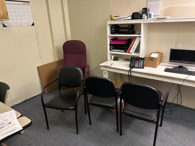 More Photos Of 15819 Schoolcraft St, Detroit Medical For Sale