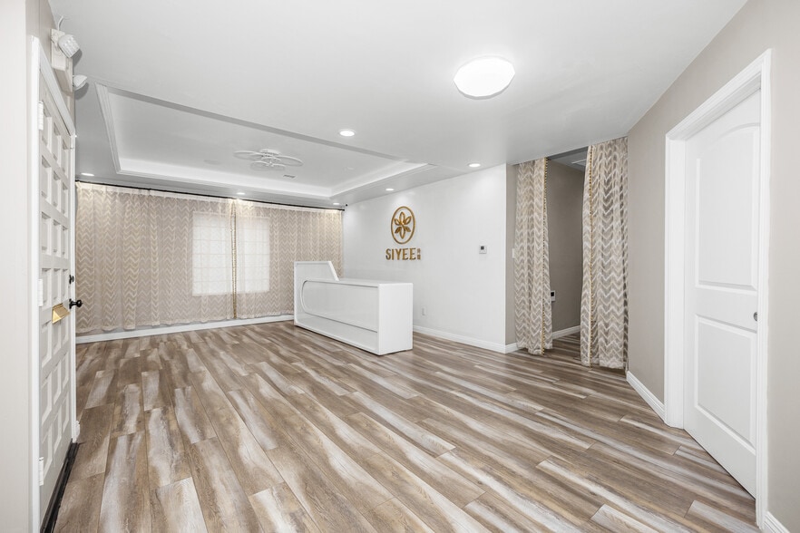 More Photos Of 9511 Las Tunas Dr, Temple City Medical For Sale