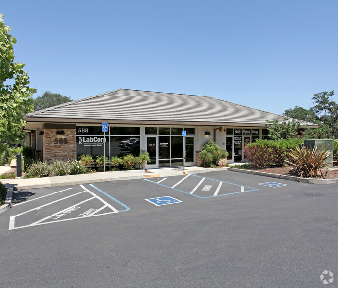 Primary Photo Of 588 N Sunrise Ave, Roseville Medical For Lease