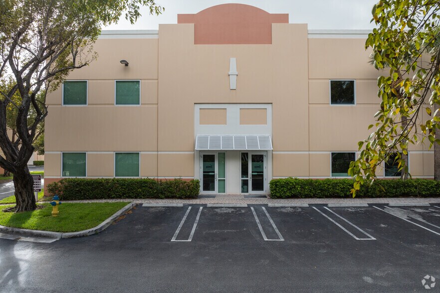 More Photos Of 601 N Congress Ave, Delray Beach Medical For Lease