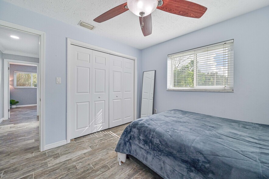 More Photos Of 4240 Ellis Rd, Fort Myers Apartments For Sale