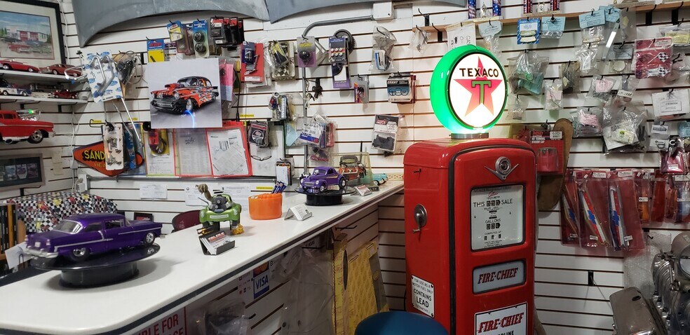 More Photos Of 1245 River Rd, N Fort Myers Industrial For Sale