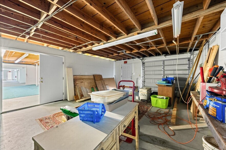 More Photos Of 5812 Missouri Ave, New Port Richey Flex For Sale
