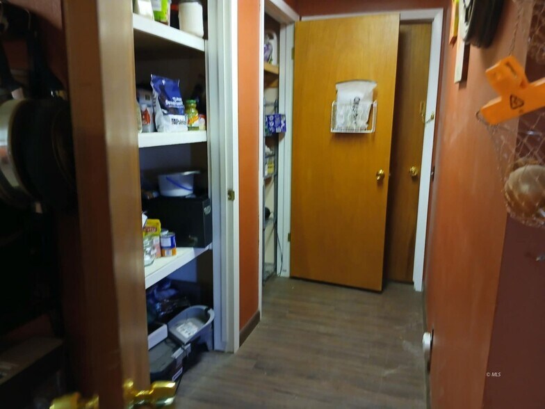 More Photos Of 1400 W 11th St, Alturas Specialty For Sale