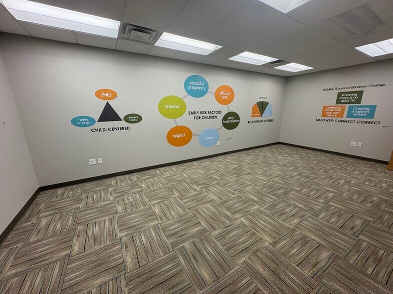 More Photos Of 1300 Hampton Ave, Saint Louis Office For Lease