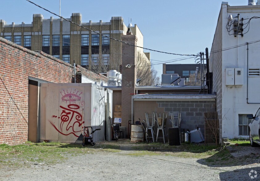 More Photos Of 111 E Grace St, Richmond Restaurant For Sale